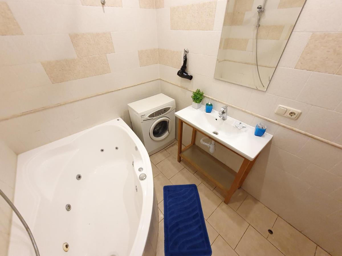 Inn Home Apartments - Pechersk Area Kiev Luaran gambar