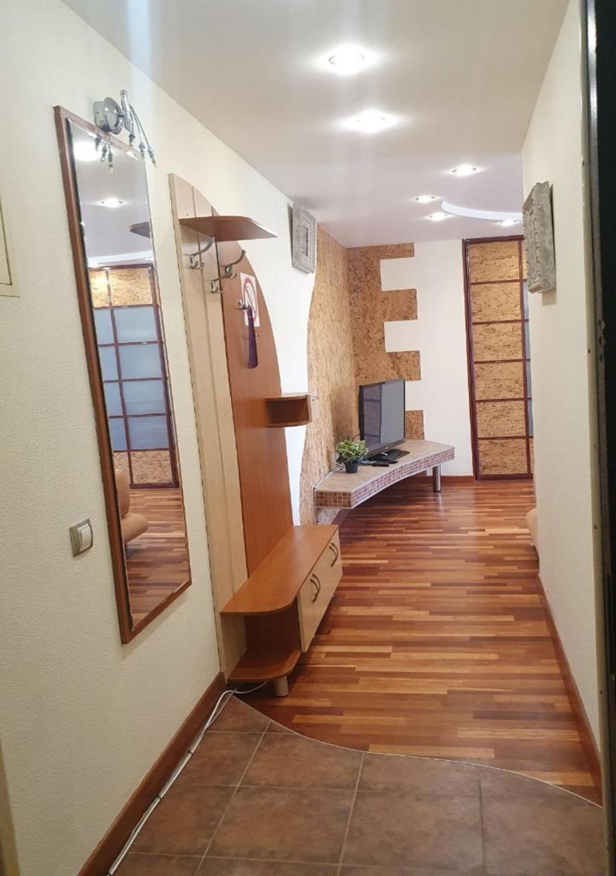 Inn Home Apartments - Pechersk Area Kiev Luaran gambar