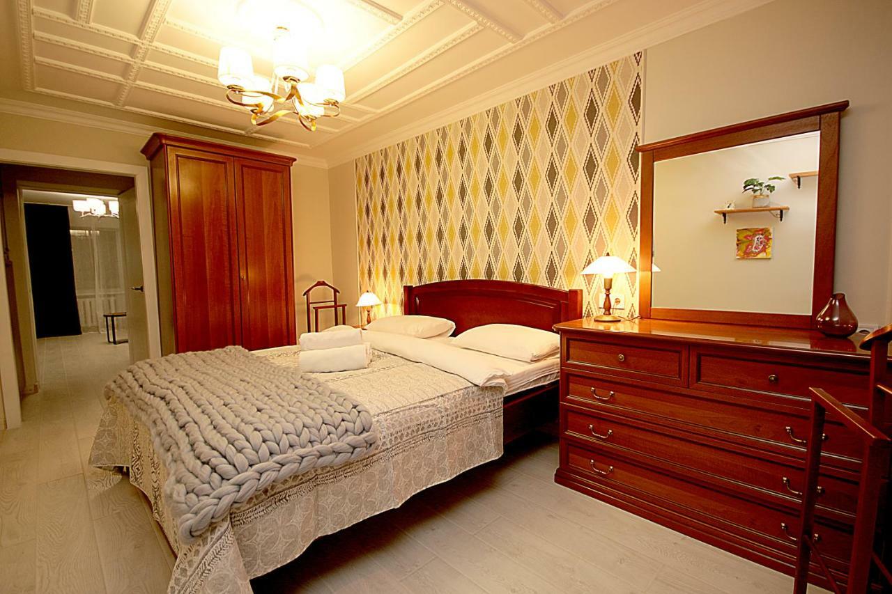 Inn Home Apartments - Pechersk Area Kiev Luaran gambar