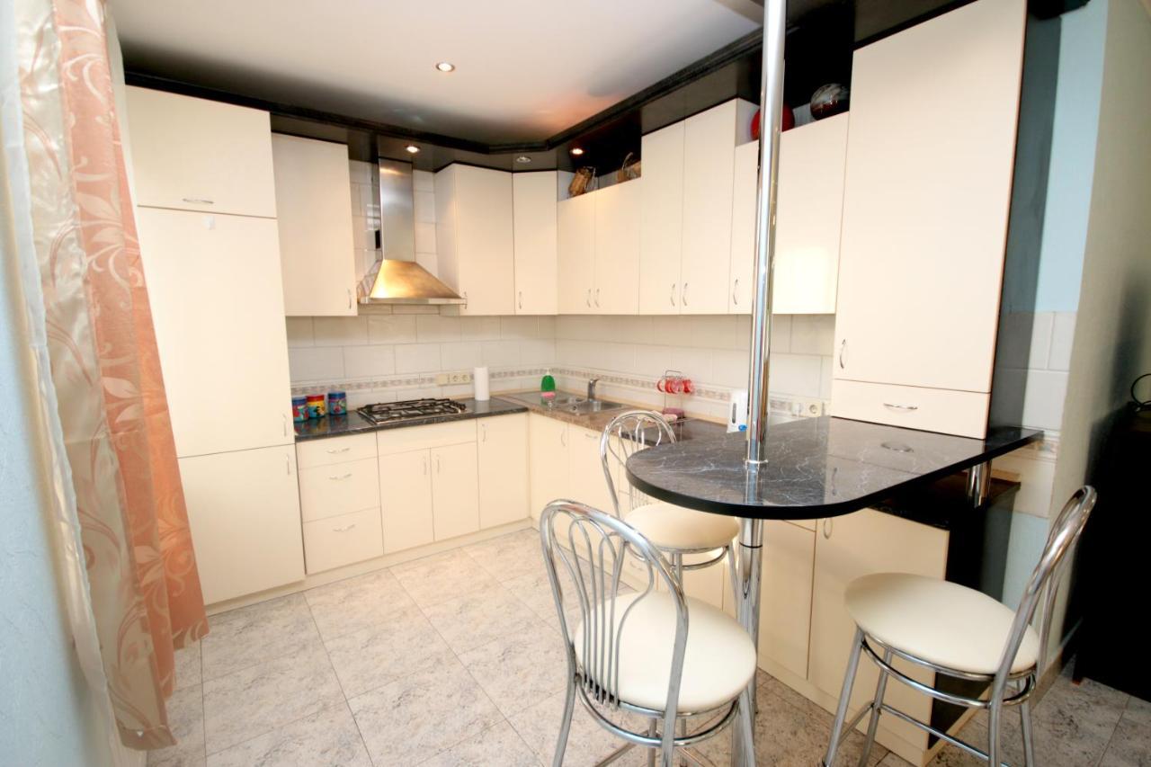 Inn Home Apartments - Pechersk Area Kiev Luaran gambar