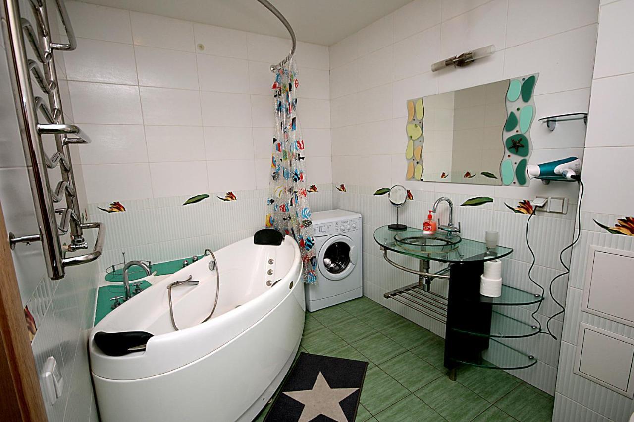 Inn Home Apartments - Pechersk Area Kiev Luaran gambar