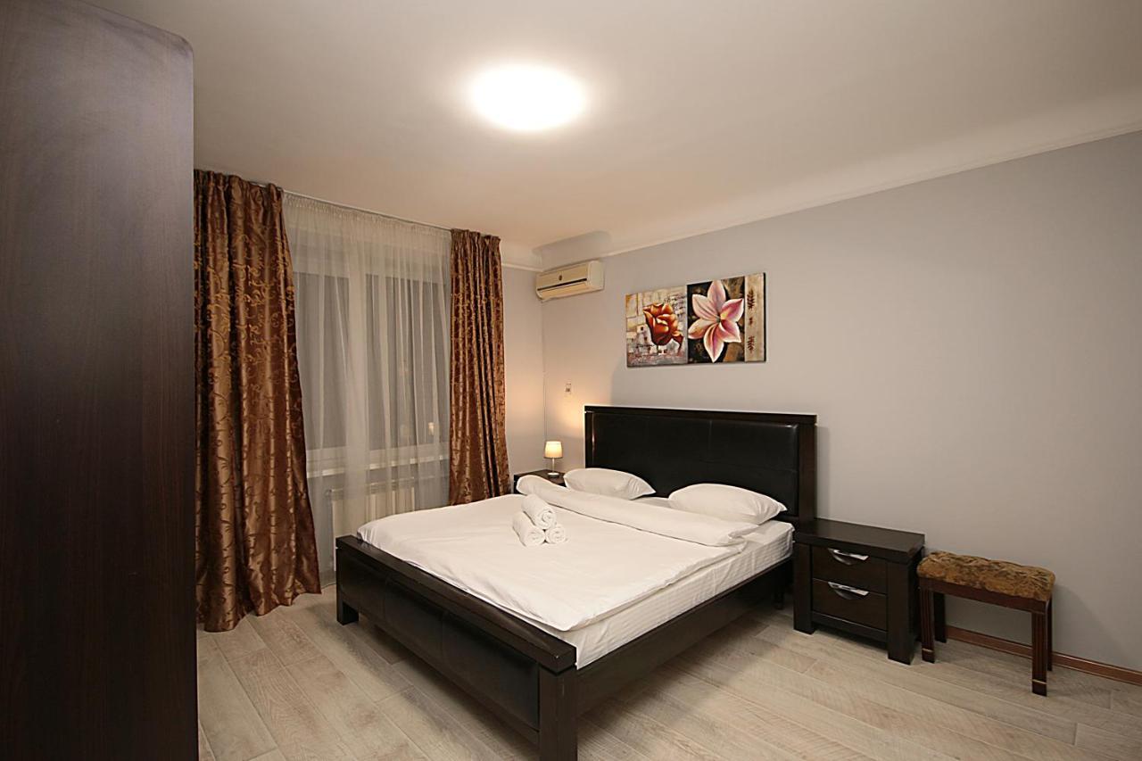 Inn Home Apartments - Pechersk Area Kiev Luaran gambar