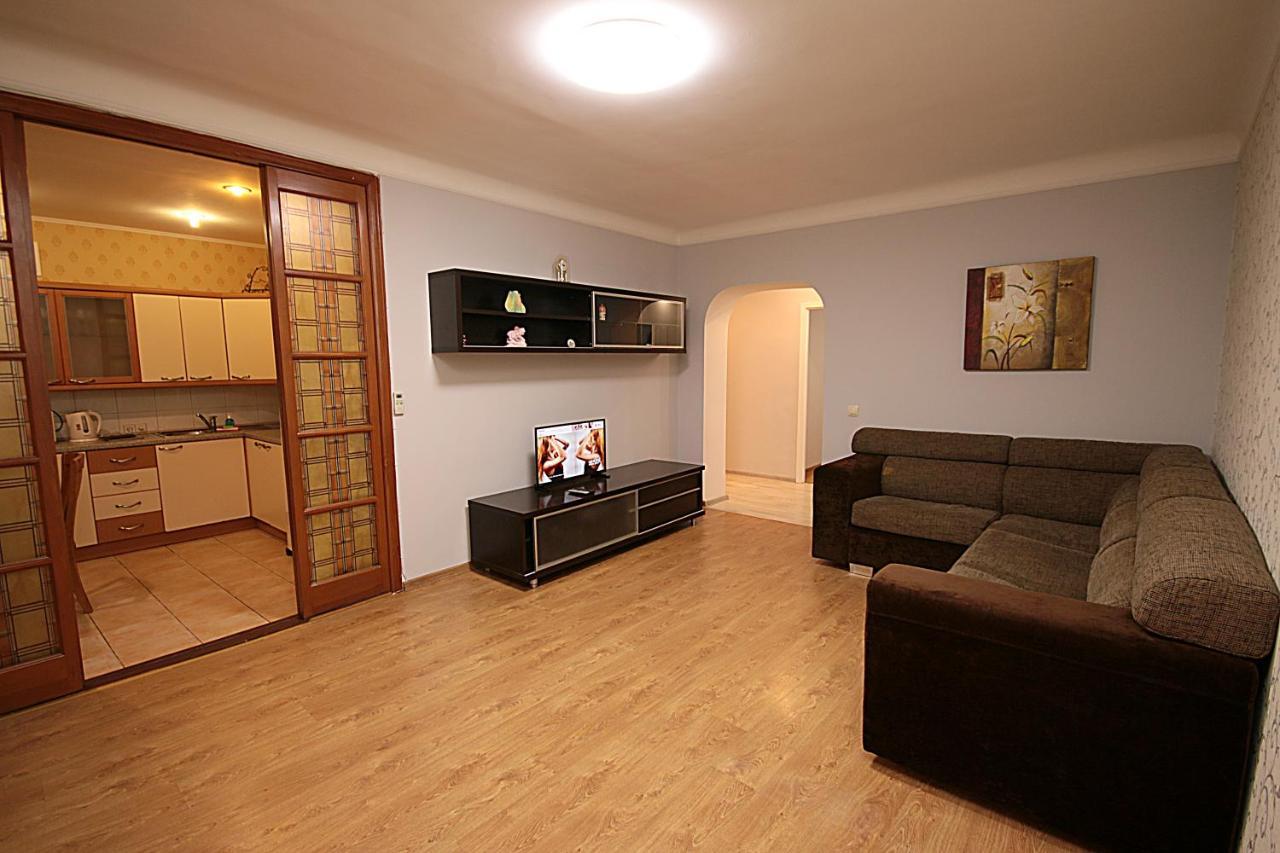 Inn Home Apartments - Pechersk Area Kiev Luaran gambar